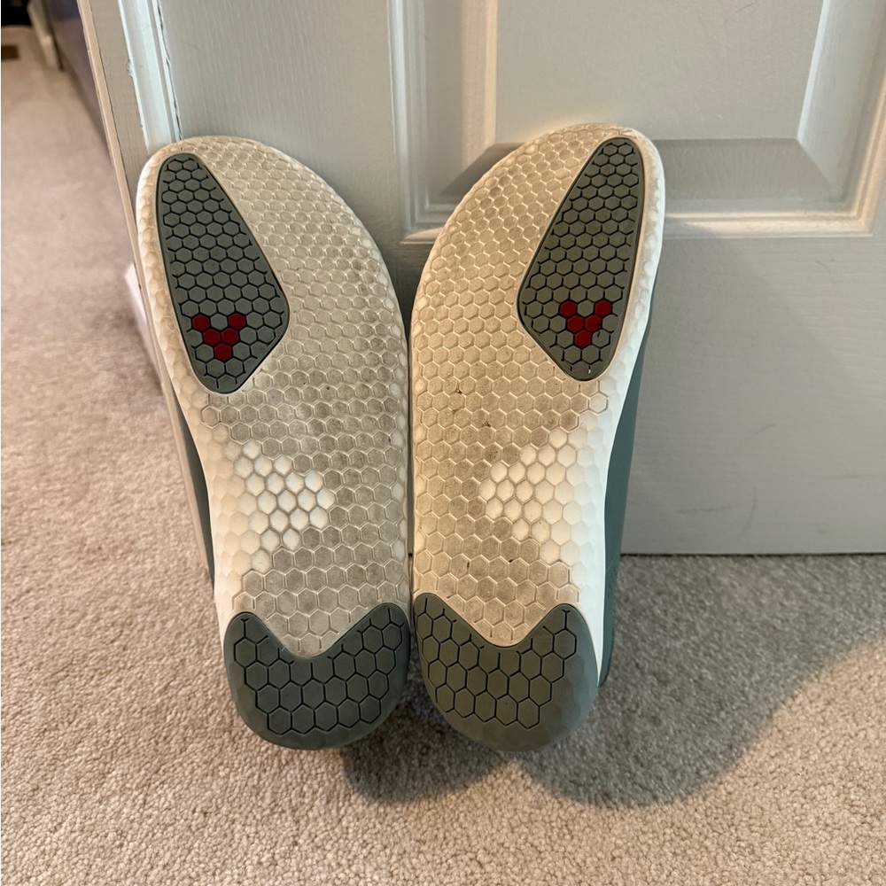 Vivobarefoot Geo Court Knit Shoes - Picture 2 of 3